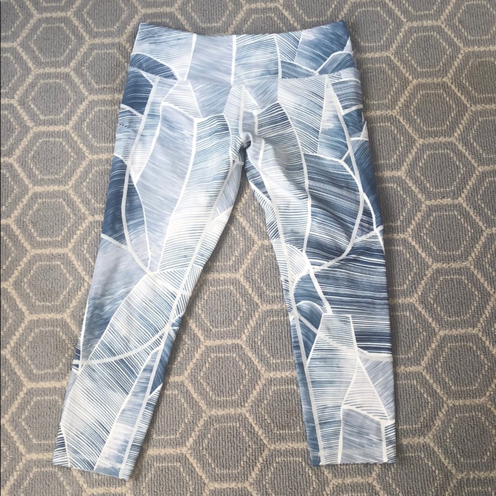 Bandier cropped leggings